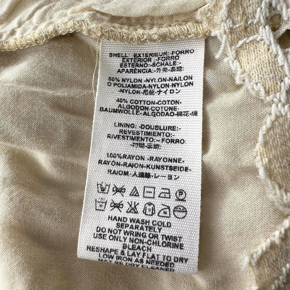 Free People One Million Lovers Ivory Lace Sleeveless V-Neck Mini Dress Sz 2 - Picture 15 of 16